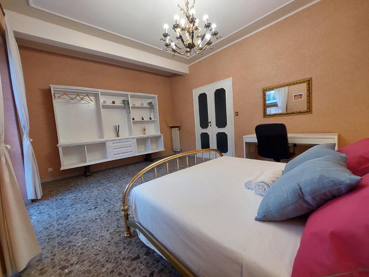 Hotel 12Min Da Roma Centro Stanza Grande E Luminosa Ciampino Exteriér fotografie